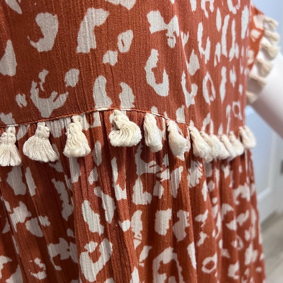 Andree Orange Leopard Print with Tassels Dress Size Large - Picture 3 of 10